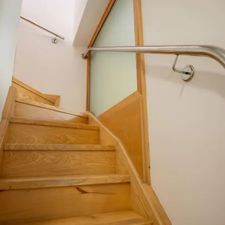 Rooftop Li -new, Modern, Center Apartman